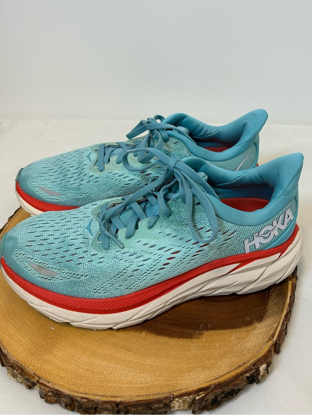 Hoka‎ Clifton 8 running shoe Aquarelle/Eggshell Women’s 7.5 wide